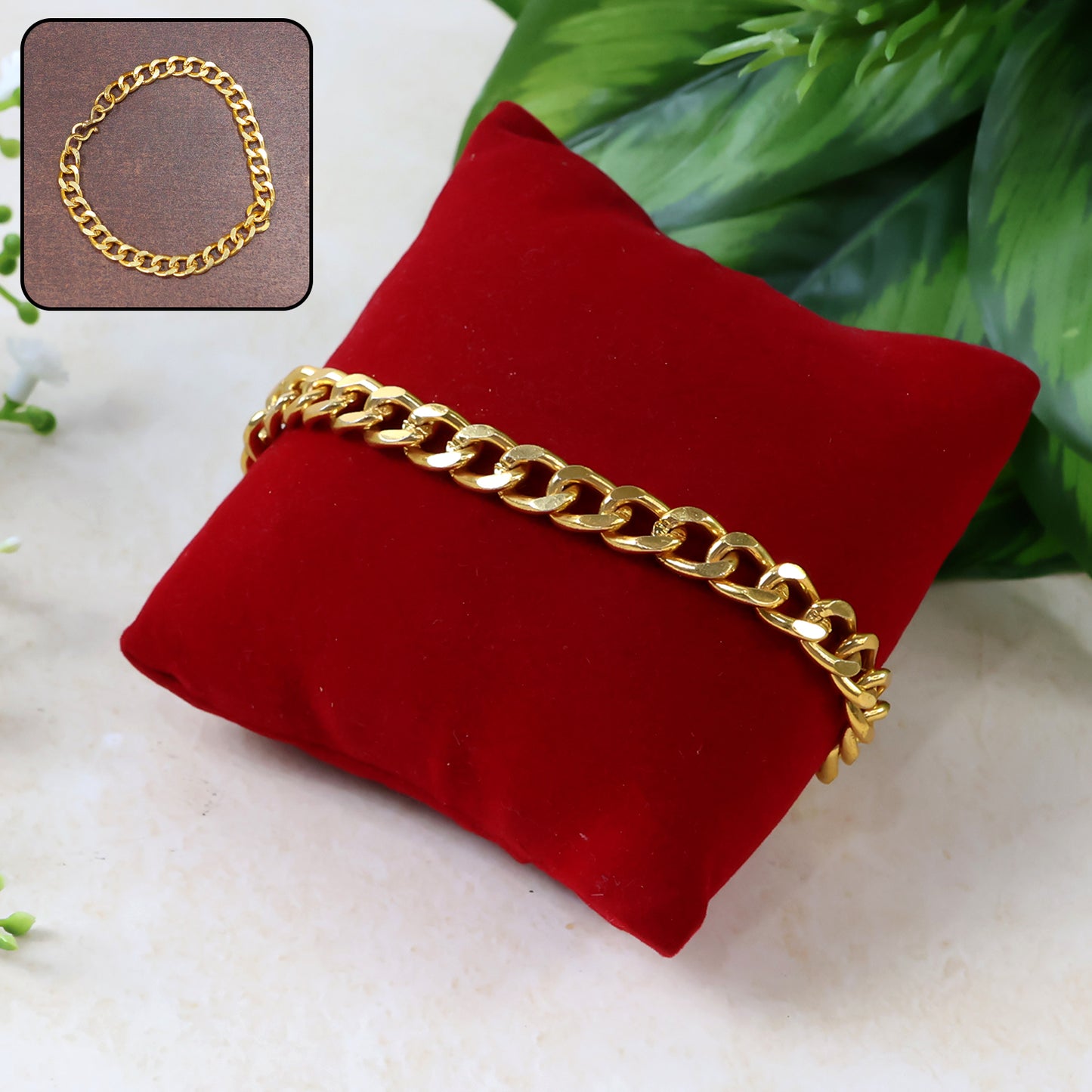 Stylish Gold-plated Chain Bracelet For Men  Women - (1 Pc)